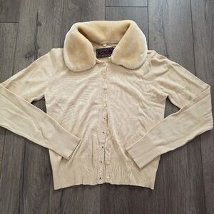 Voodoo Vixen - Fur Collar Cream Button Up Sweater - Size Small